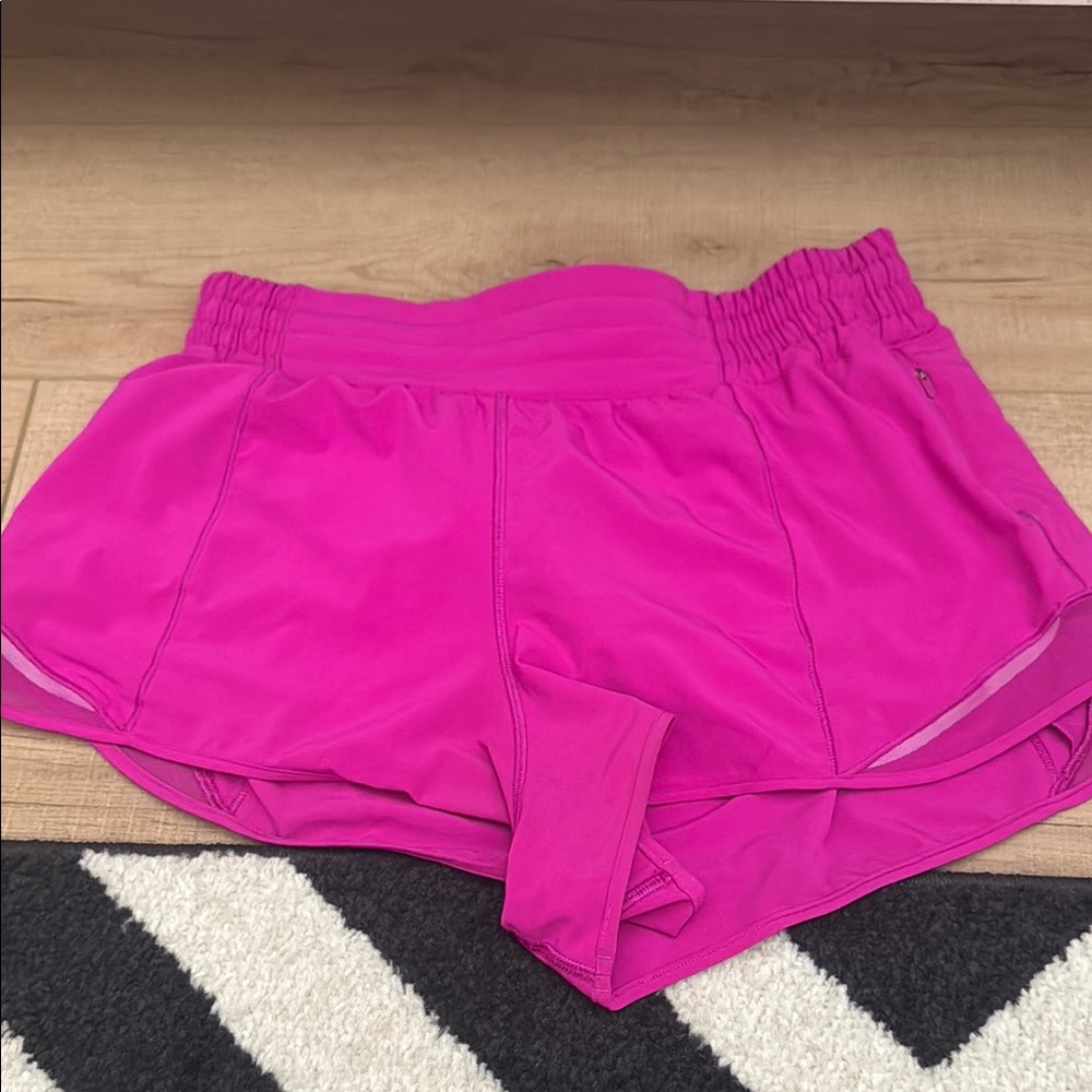 Lululemon hotty hots